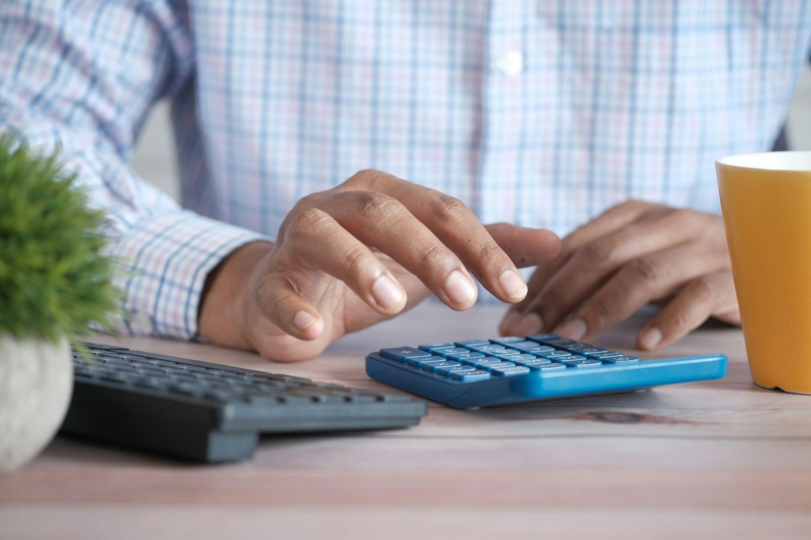 Calculating ROI and Financial Impact of SaaS Link Building